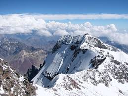 Gunung cartenz